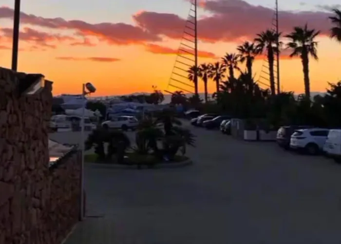 Casa Antele בית נופש Quartu SantʼElena